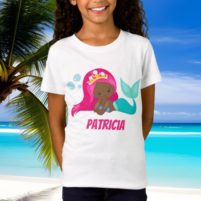 Cute African American sjöjungfru add namn t-shirt (Skapare uppladdad)