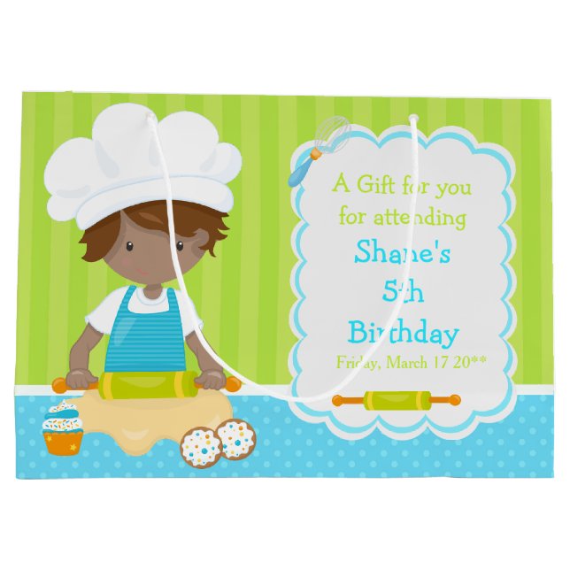 Cute African Boy Baking Tack (Baksidan)