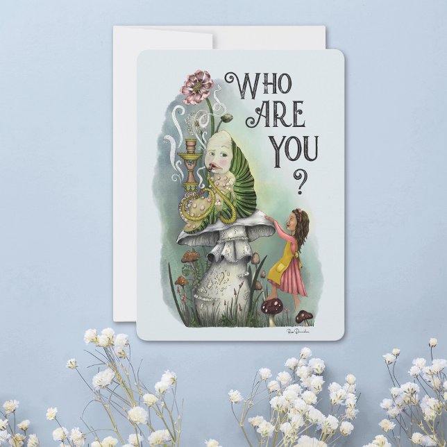 Cute Alice i Wonderland Mushroom Caterpelarkort (Pastel blue alice in wonderland flat card with a caterpillar smoking a hookah pipe on a mushroom)