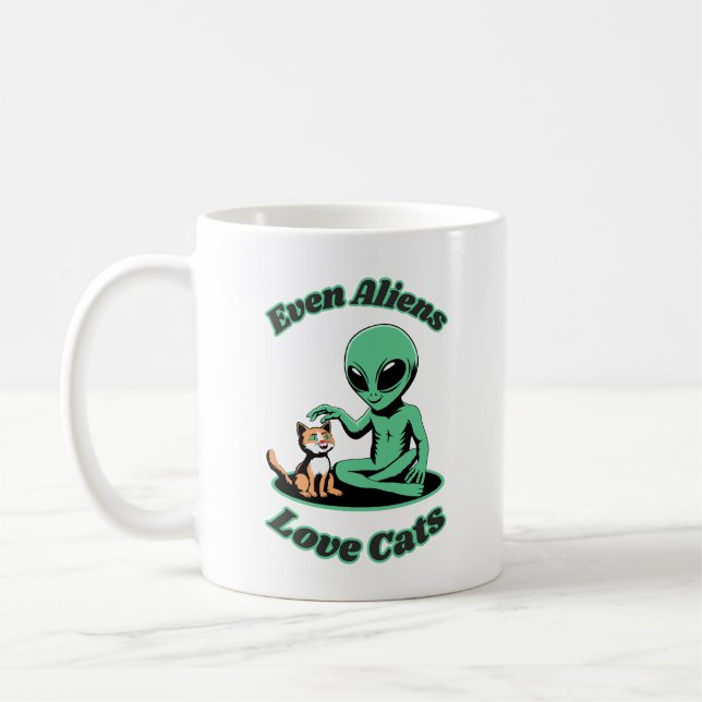 Cute Alien och Cute Cat. Funny Animal Kaffemugg (Vänster)