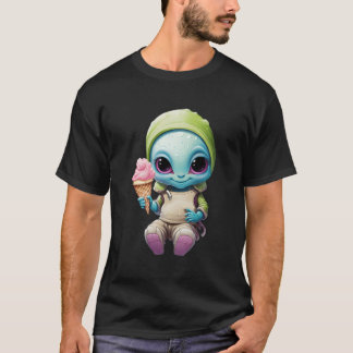Cute Alien with Soft Ice Intergalactice Dessert De T Shirt