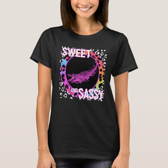 Cute Alligator 90s Nostalgia Rainbow Leopard Skriv T Shirt (Framsida)