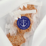 Cute Anchor Kärlek är sötmarint, blå bröllopsförmå Runt Klistermärke<br><div class="desc">Tungt blåbröllop är för klistermärken med ett sött ankare som dekoreras med hjärtan. Kärlek är sött - se till att ett kontrakt skrivs i en cirkel runt ankaret. Lägg till initialerna.</div>