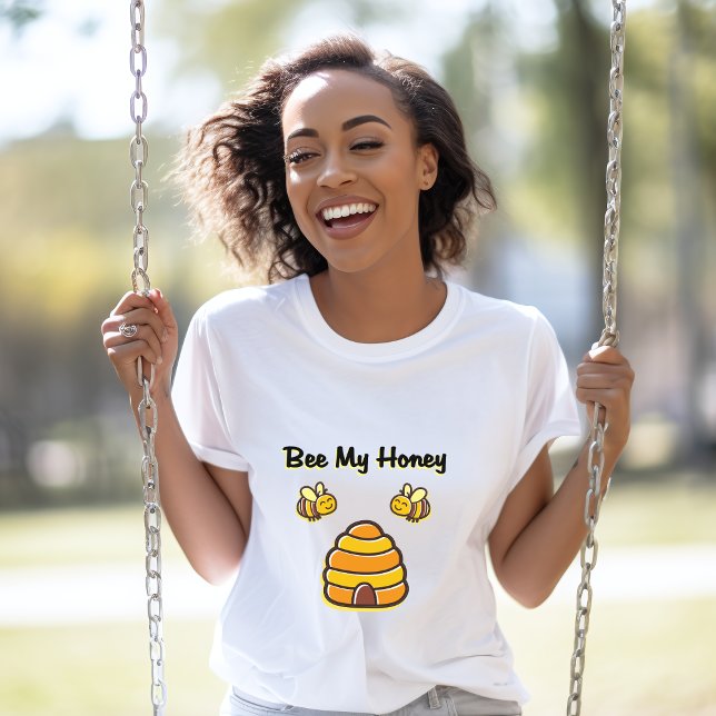 Cute and Sweet Bee My honey Beehive T-Shirt (Skapare uppladdad)