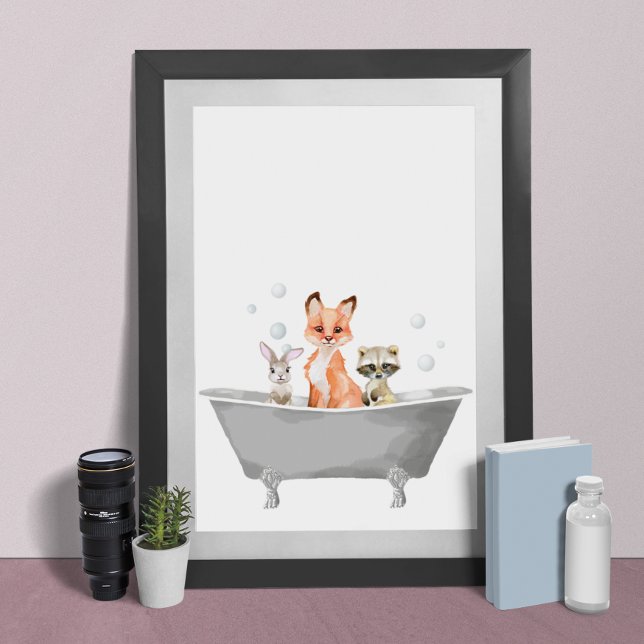 Cute Animal Spädbarn i badkar Poster (Skapare uppladdad)