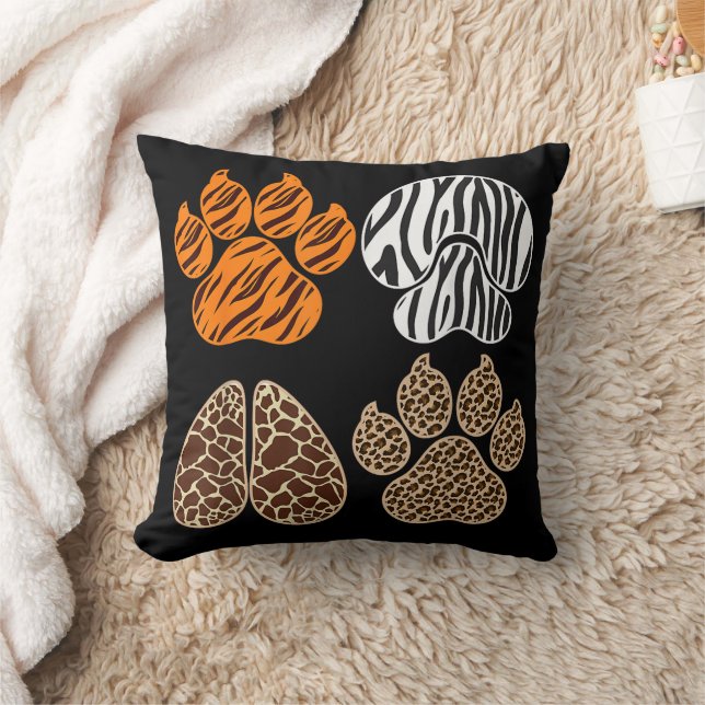 Cute Animals Animal Print Design Adorable Wildlife Kudde (Filt)