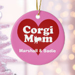 Cute Anpassningsbar Corgi Mamma Heart Julgransprydnad Keramik<br><div class="desc">Corgi Mamma med en söt corgi silhouette för O i mamma. En söt,  skräddarsydd julprydnad för en corgi mor. Köp det här till hundägare och anpassa dig med hennes två hund namn.</div>