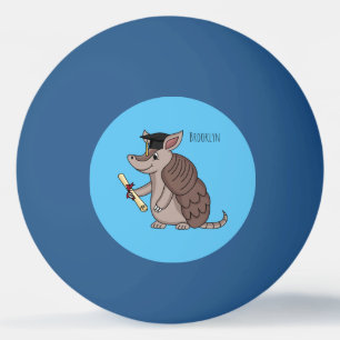 Cute armadillo med studentmössa tecknad pingisboll