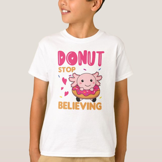 Cute Axolotl Funny Animals in Donut Rosa T Shirt (Framsida)