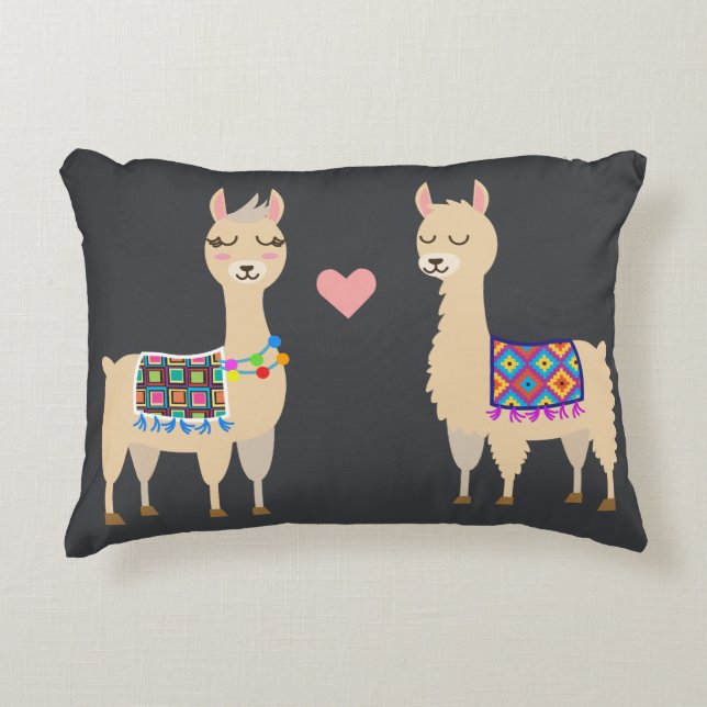 Cute Aztec Alpacas i Kärlek Initial & Namn Prydnadskudde (Framsidan)
