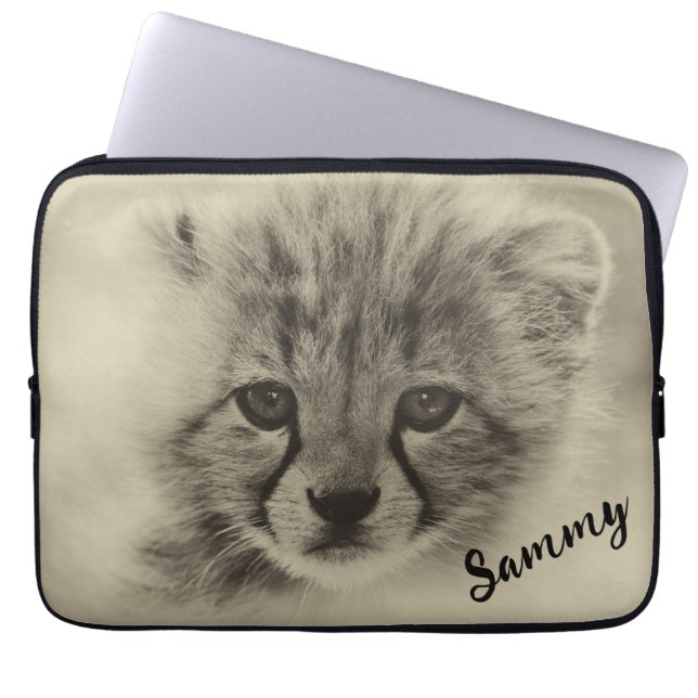Cute Baby Cheetah laptop sleeve (Framsidan)