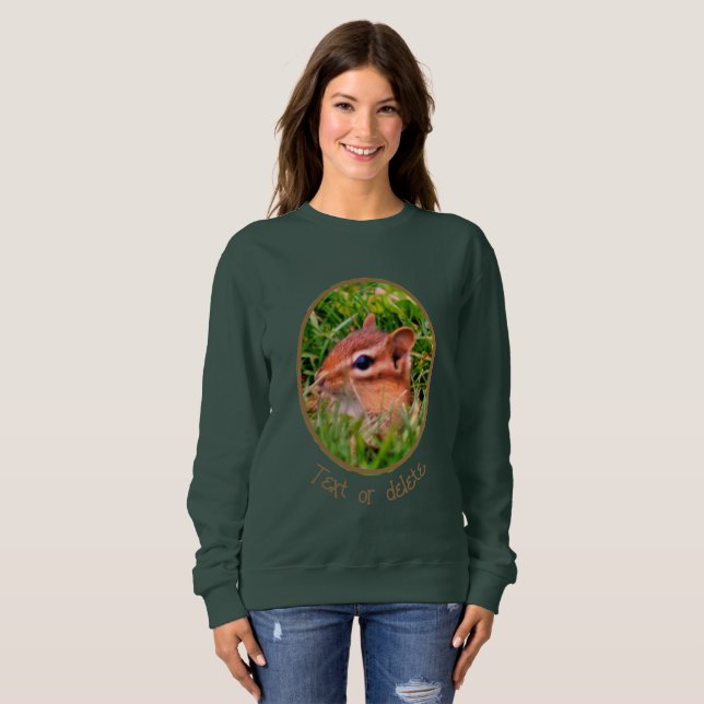 Cute Baby Chipmunk Peeking Wildlife Personlig T Shirt (Hel framsida)