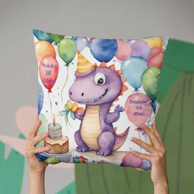 Cute Baby Dinosaur Girls Personlig Birthag Kudde (Skapare uppladdad)