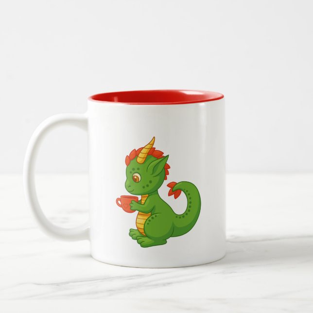 Cute Baby Dragon Holding Cup Two-Tone Mug Två-Tonad Mugg (Vänster)
