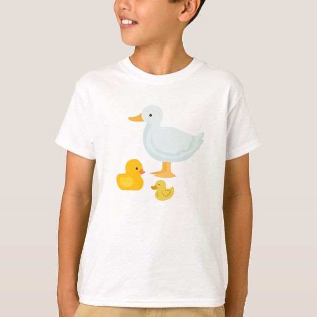 Cute Baby Duck Mascot Design T Shirt (Framsida)