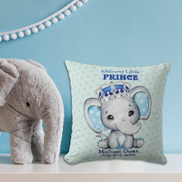Cute Baby Elephant Boy Prince Dekorativ kudde