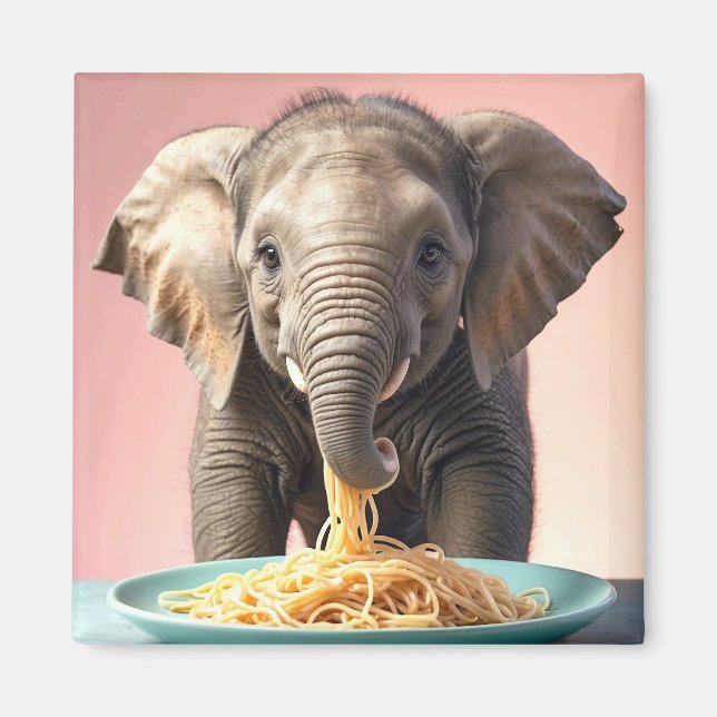 Cute Baby Elephant Eating Spaghetti Magnet (Framsidan)