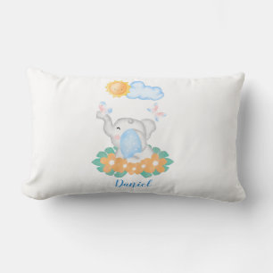 Cute Baby Elephant med blommorna Lumbar Cushion Lumbarkudde