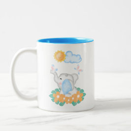 Cute Baby Elephant med orange blommor Två-Tonad Mugg