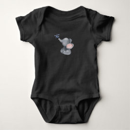Cute Baby Elephant Throwing Vatten T Shirt