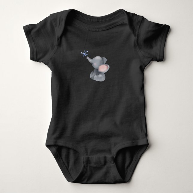 Cute Baby Elephant Throwing Vatten T Shirt (Framsida)