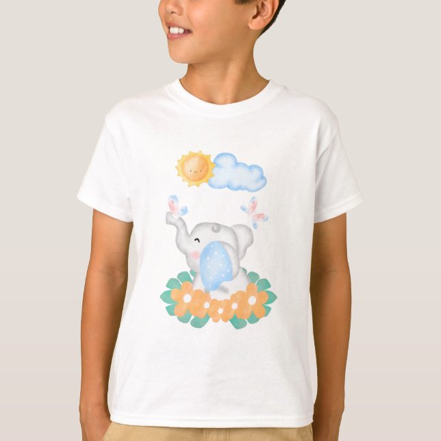 Cute Baby Elephant with orange flowers T Shirt (Framsida)