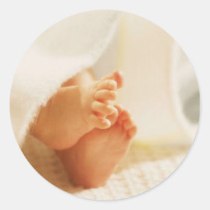 Cute Baby Feet Little Baby Feet Wrapped Blanket Runt Klistermärke