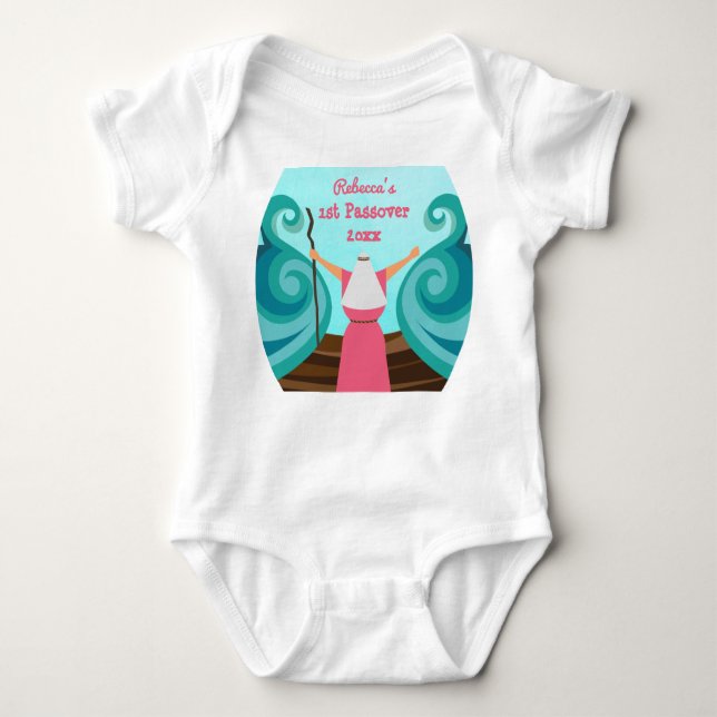 Cute Baby First Passover Rosa eget namn - årsbb T Shirt (Framsida)