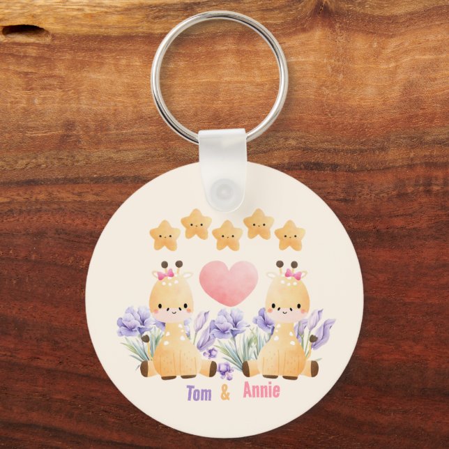 Cute Baby Giraffe Keychain Nyckelring (Framsida)