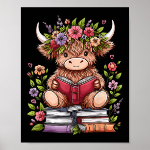 Cute Baby Highland Cow med läsande bokmask i Bok Poster