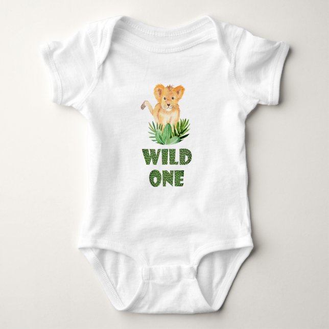 Cute Baby Lejont i skogen Vild ett Lettering T Shirt (Framsida)