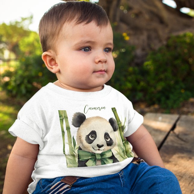 Cute Baby Panda Gender Neutral T Shirt (Skapare uppladdad)