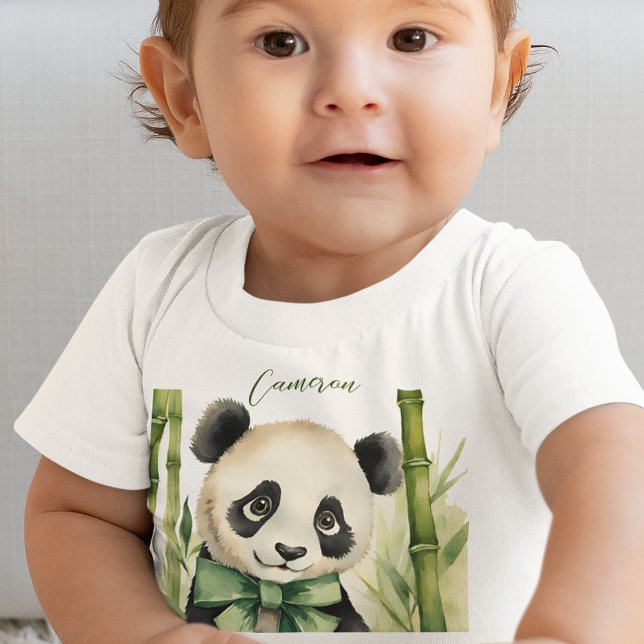 Cute Baby Panda Gender Neutral T Shirt (Skapare uppladdad)