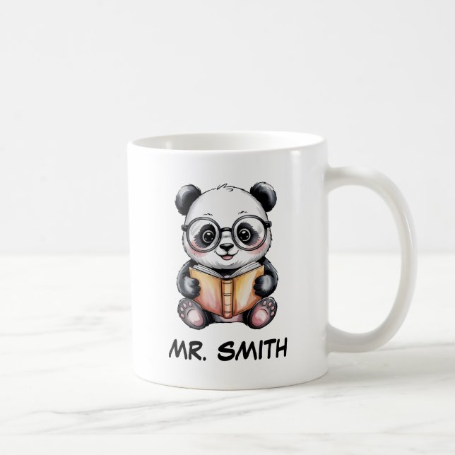 Cute Baby Panda Reading a Book Custom Kaffemugg (Höger)
