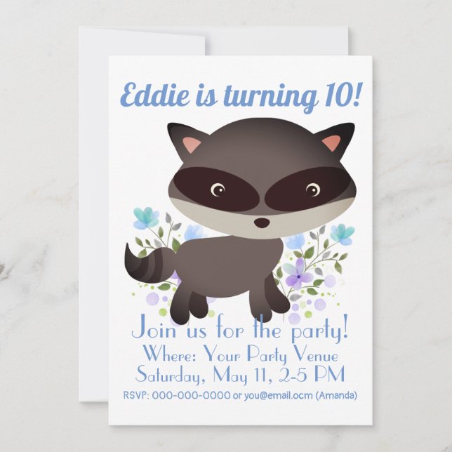 Cute Baby Raccoon med blommor Birthday Inbjudningar (Framsida)