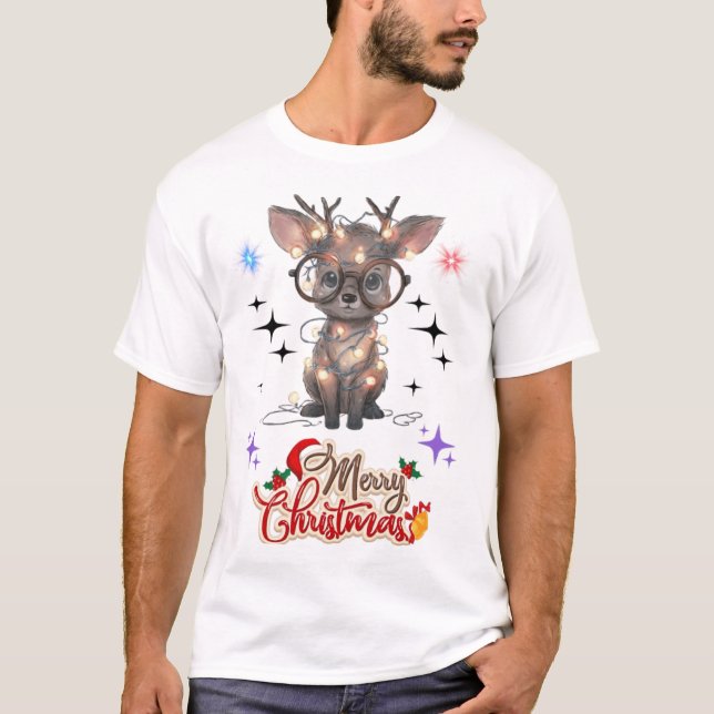 Cute Baby Reindeer Wishing You a Merry Christmas! T Shirt (Framsida)