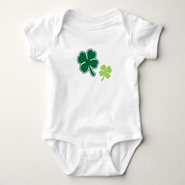 Cute Baby Shamrocks Design One-Biet T Shirt (Framsida)