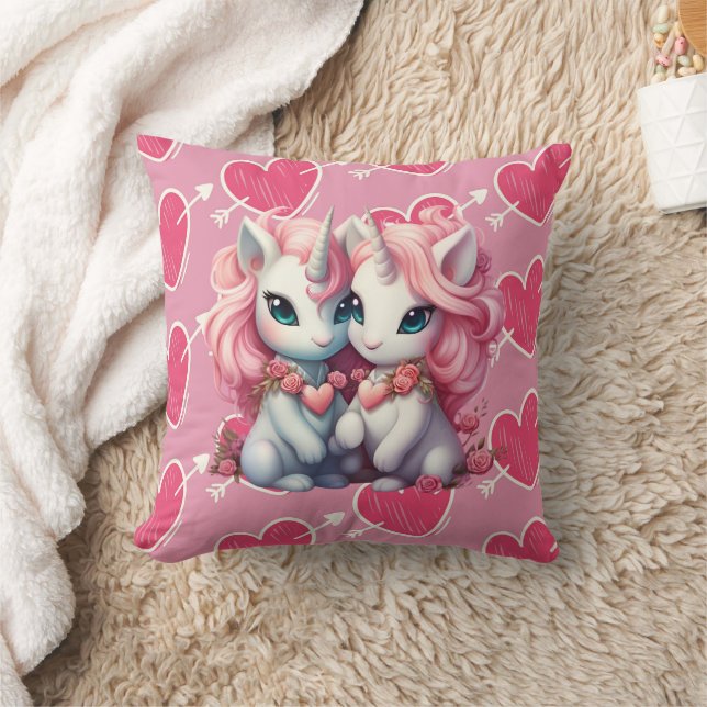 Cute Baby Unicorns Cpuple for Valentine Day Gift Kudde (Filt)