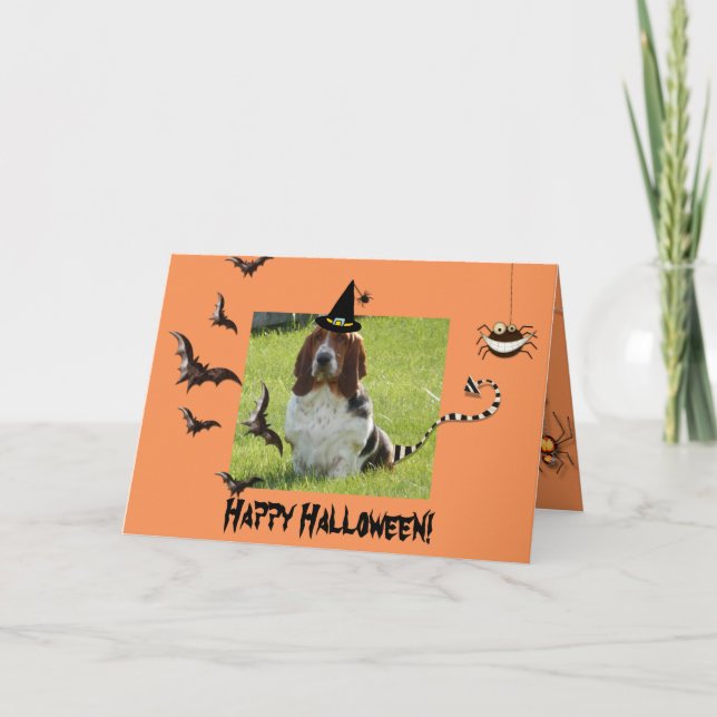 Cute Basset Hound på Funny Halloween-kort Kort (Framsida)