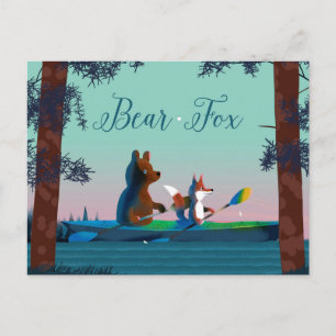 Cute Bear och Fox kayaking på en vild Vykort