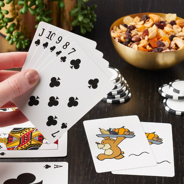 Cute Bear som bär en Festive Harvest Platter Casinokort (Skapare uppladdad)