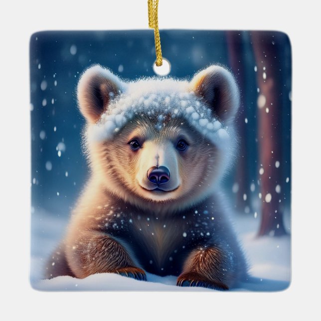 Cute Bear Unge i Snö omfattade skogskeramiskt Orna Julgransprydnad Keramik (Framsida)