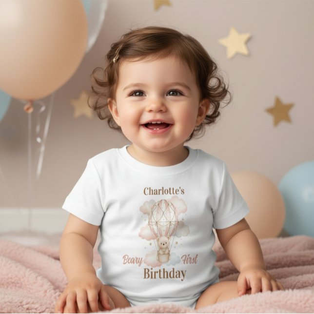 Cute Beary First Girl Birthday  T Shirt (Skapare uppladdad)