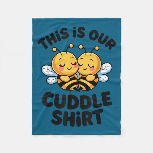 Cute Bee Couple Cuddle Funny Romantic  Fleecefilt (Framsidan)