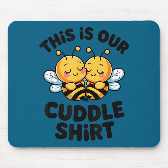 Cute Bee Couple Cuddle Funny Romantic  Musmatta (Framsidan)