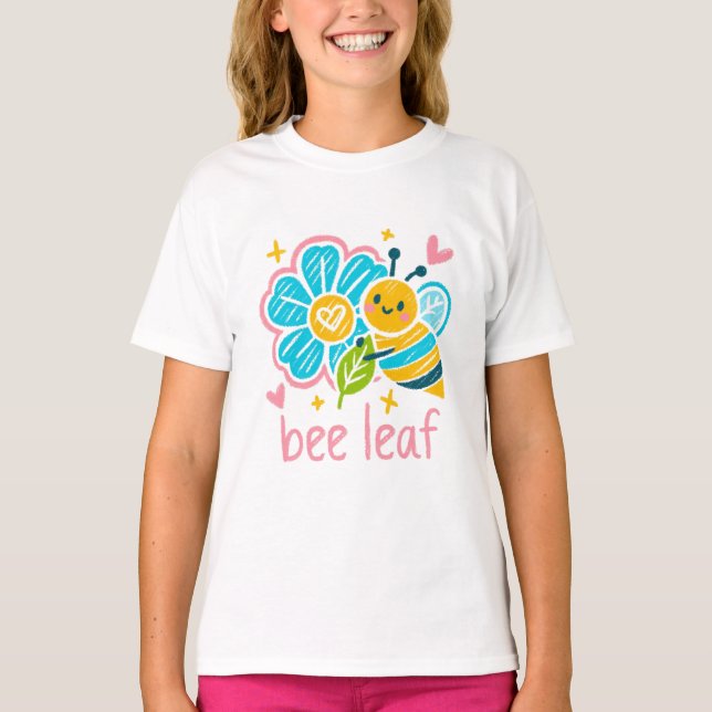 Cute Bee Leaf l Pun Crayon little sister's gift T Shirt (Framsida)