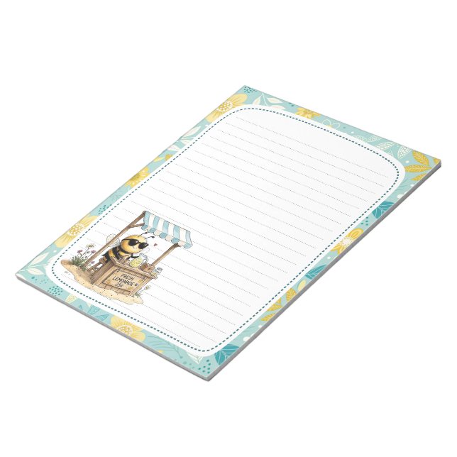Cute Bee Lemonade Stand Full Page Lined Stationery Anteckningsblock (Vinklad)