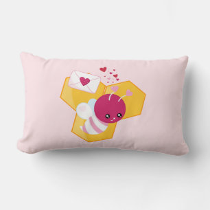 Cute Bee med Rosa Valentine Hearts Lumbarkudde