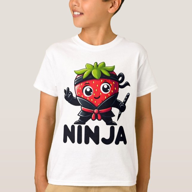 Cute Berry Sneaky Ninja T Shirt (Framsida)