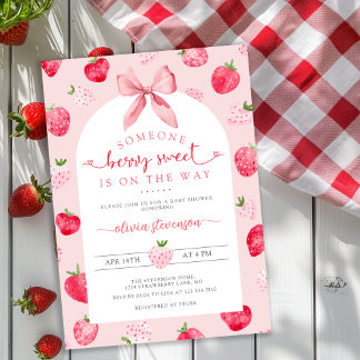 Cute Berry Sweet Strawberry Scalloped Baby Shower Inbjudningar